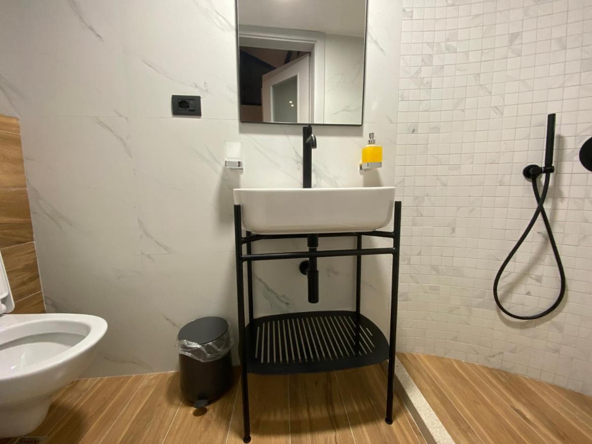 Vila-amo Center Apartman Tirana