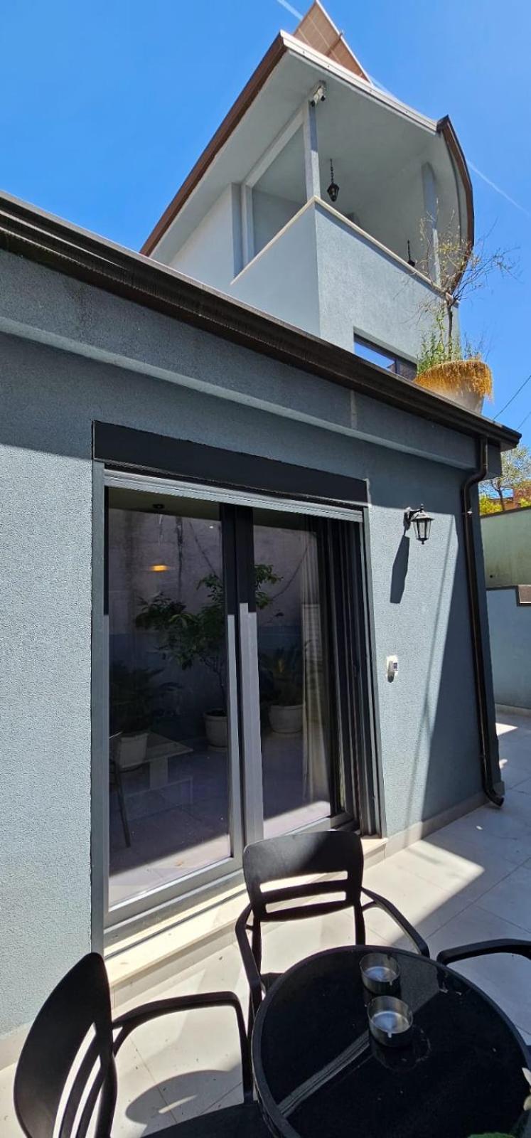 Vila-amo Center Apartman *